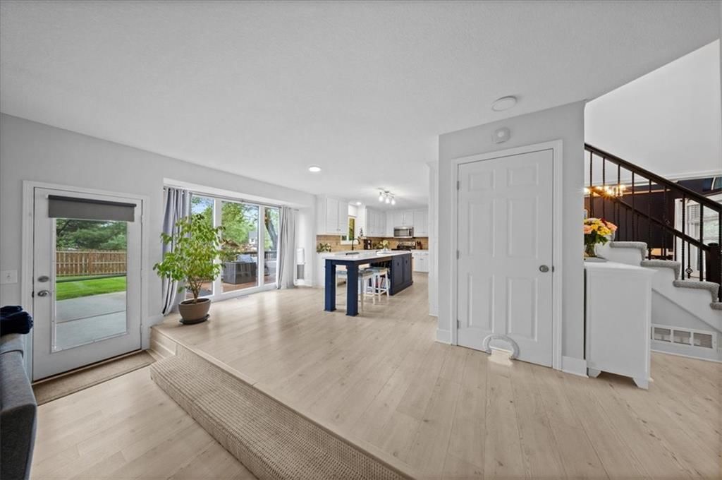 6266 W 157TH Street — photo 11