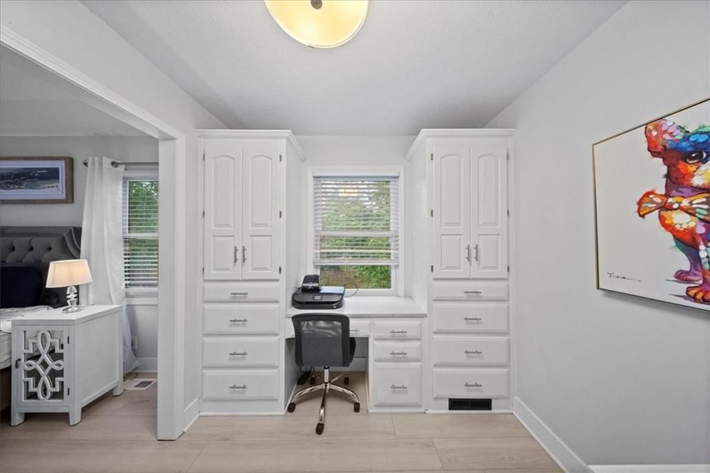 6266 W 157TH Street — photo 35