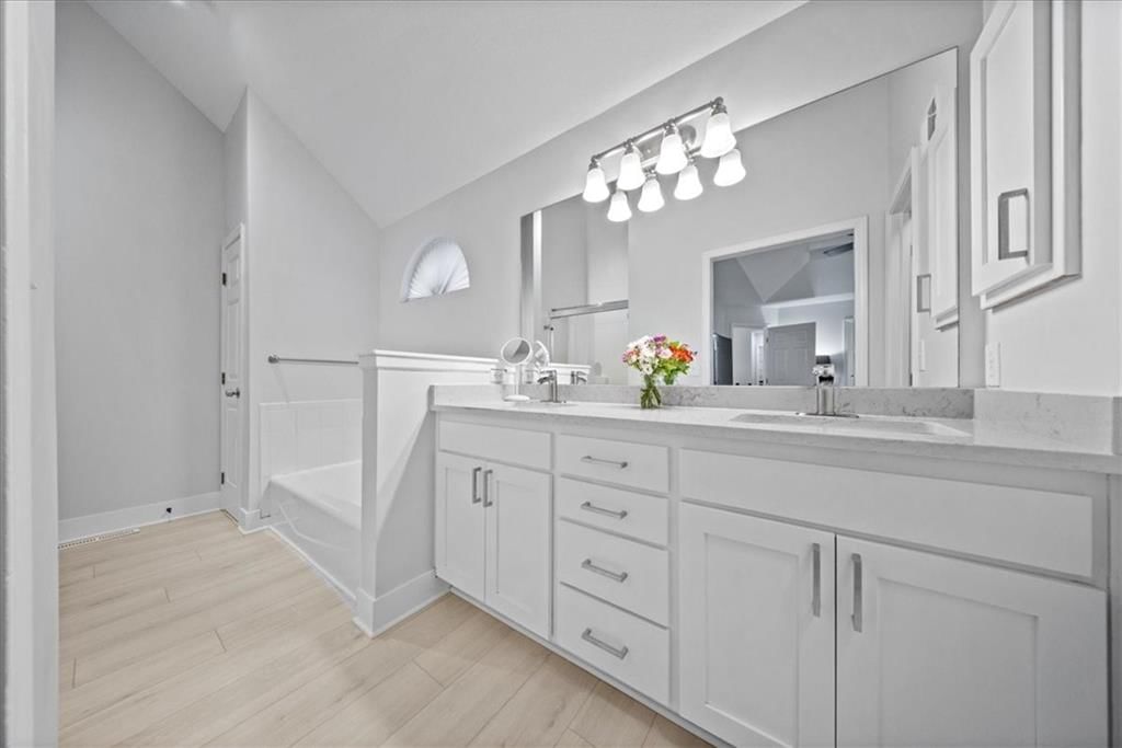 6266 W 157TH Street — photo 36