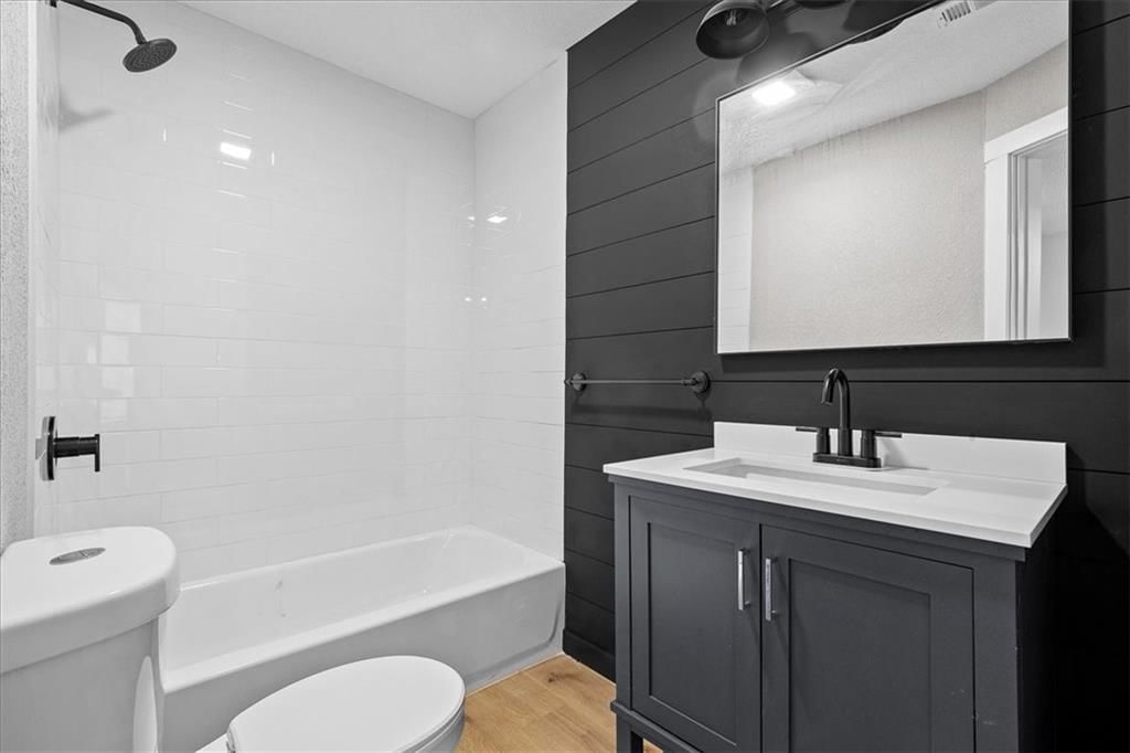 8025 E 57th Street — photo 14