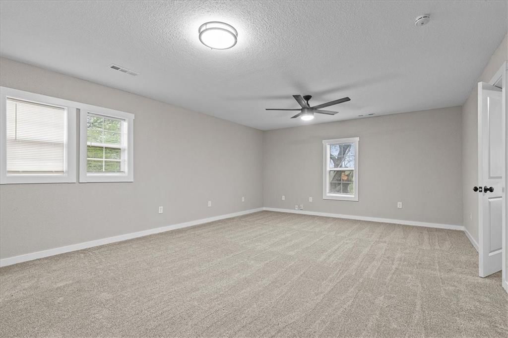 8025 E 57th Street — photo 16