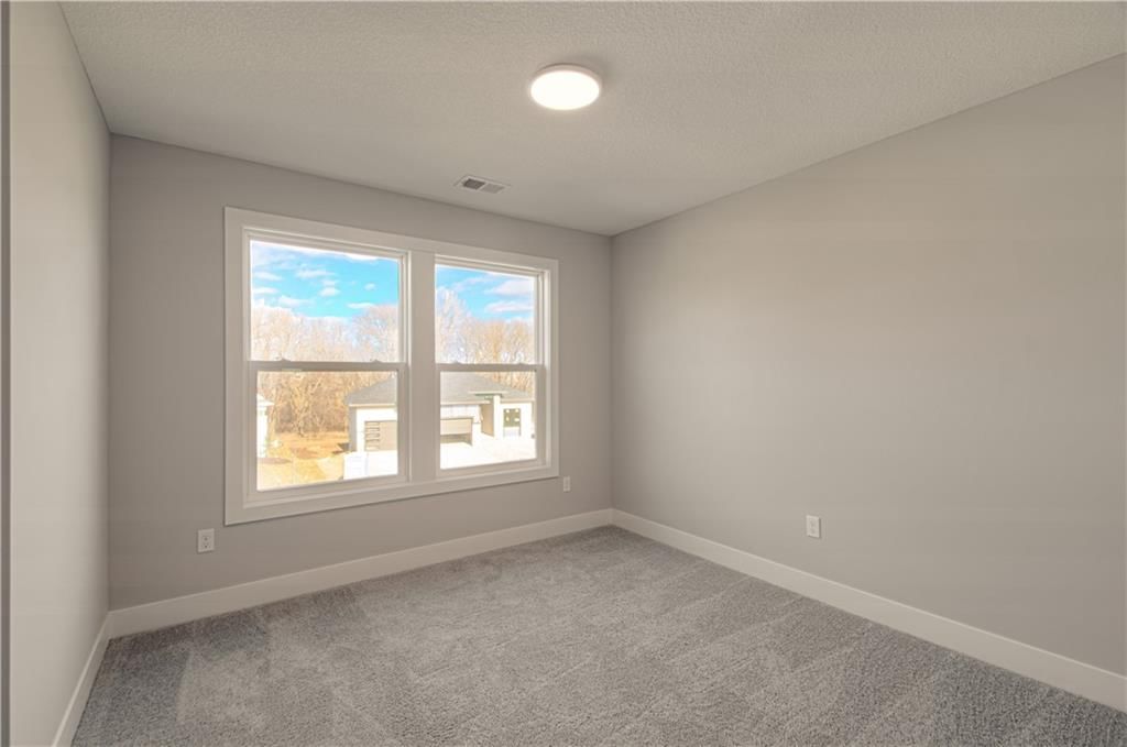 17148 S Heatherwood Street — photo 29