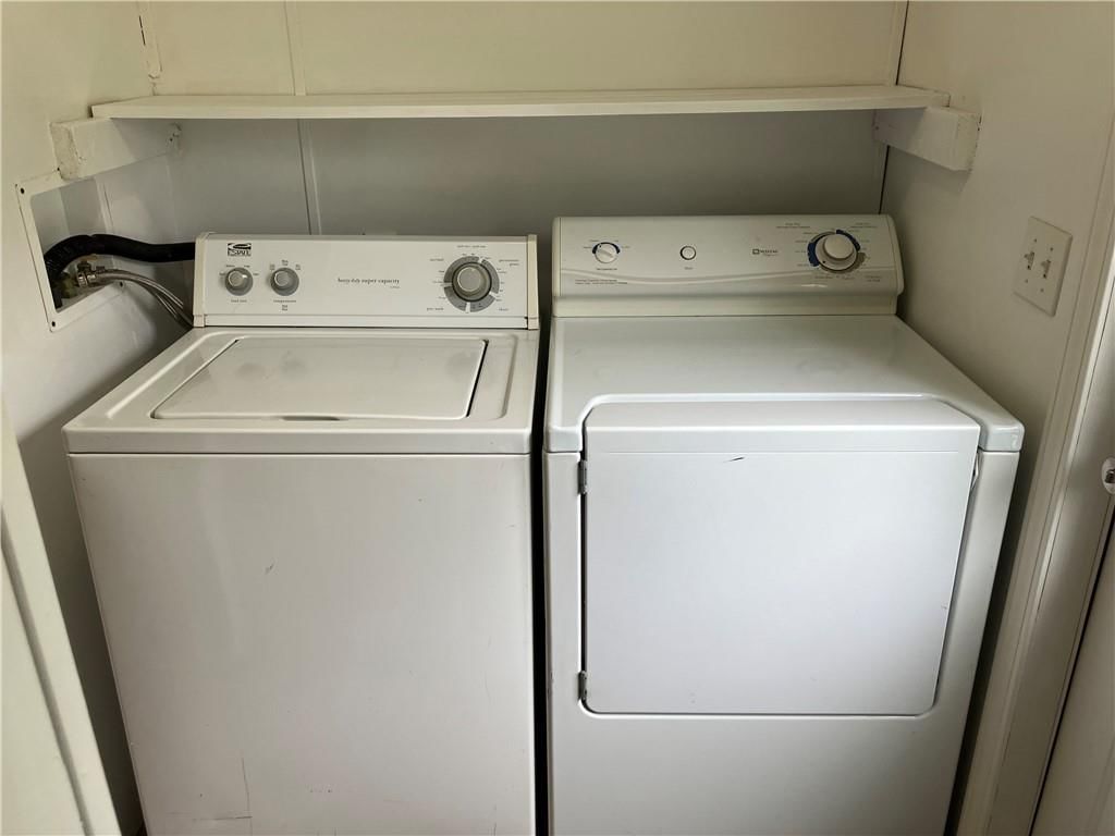 324 W Kimball Street — photo 6