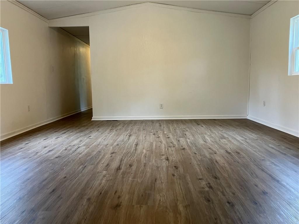324 W Kimball Street — photo 11