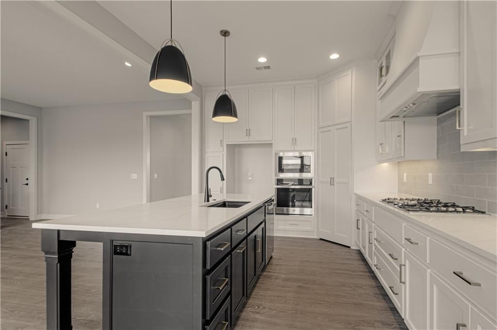 17157 S Laurelwood Street — photo 11