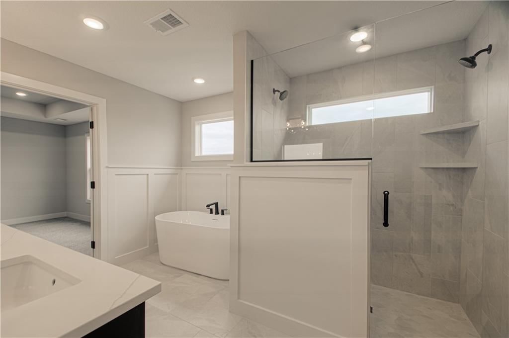17157 S Laurelwood Street — photo 28