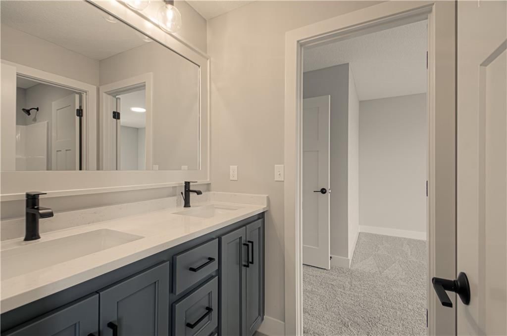 17157 S Laurelwood Street — photo 34