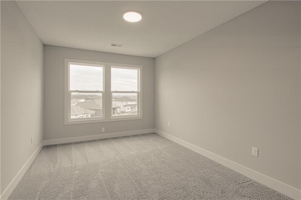 17157 S Laurelwood Street — photo 39