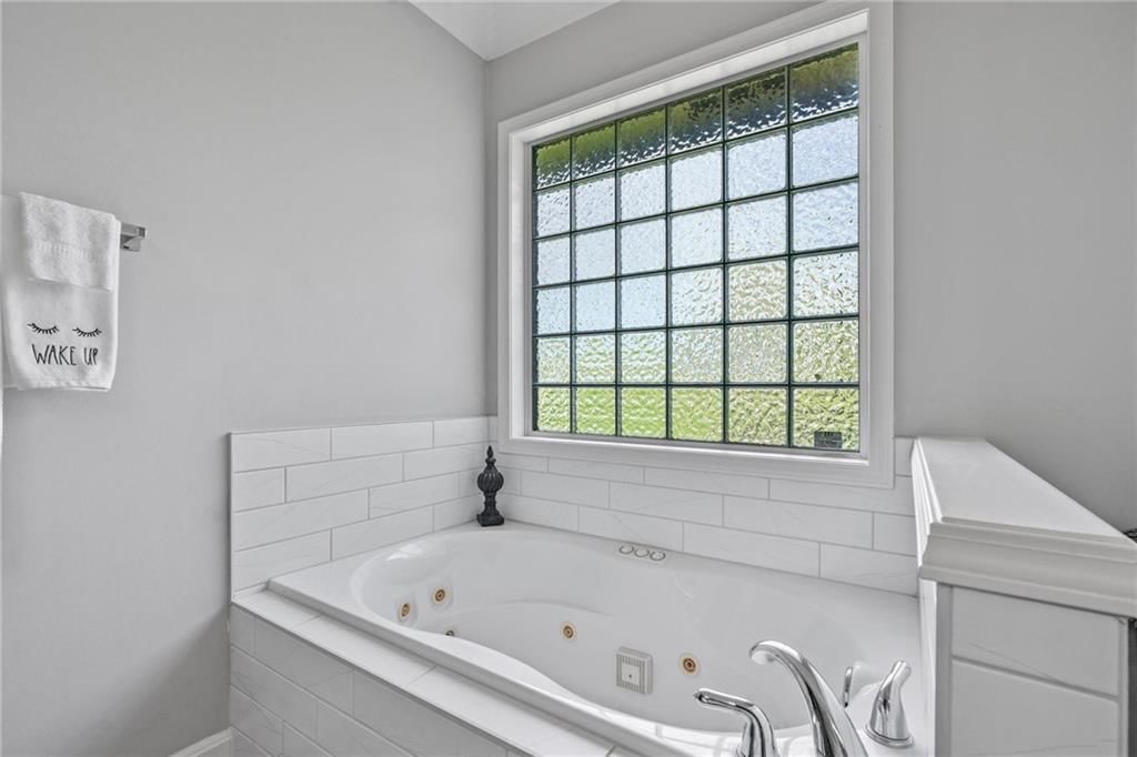 1204 Silhouette Drive — photo 22