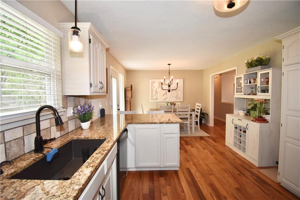 2609 NW Richard Drive — photo 12