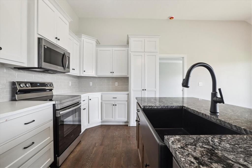 508 Whitetail Court — photo 9