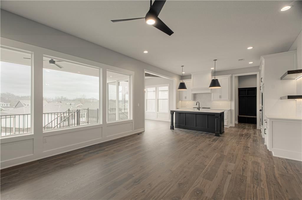 17163 S Laurelwood Street — photo 9