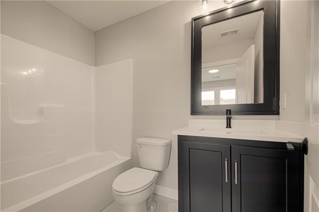 17163 S Laurelwood Street — photo 32
