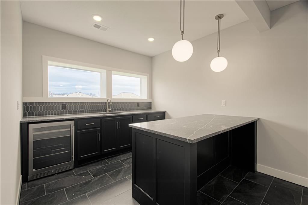 17163 S Laurelwood Street — photo 41