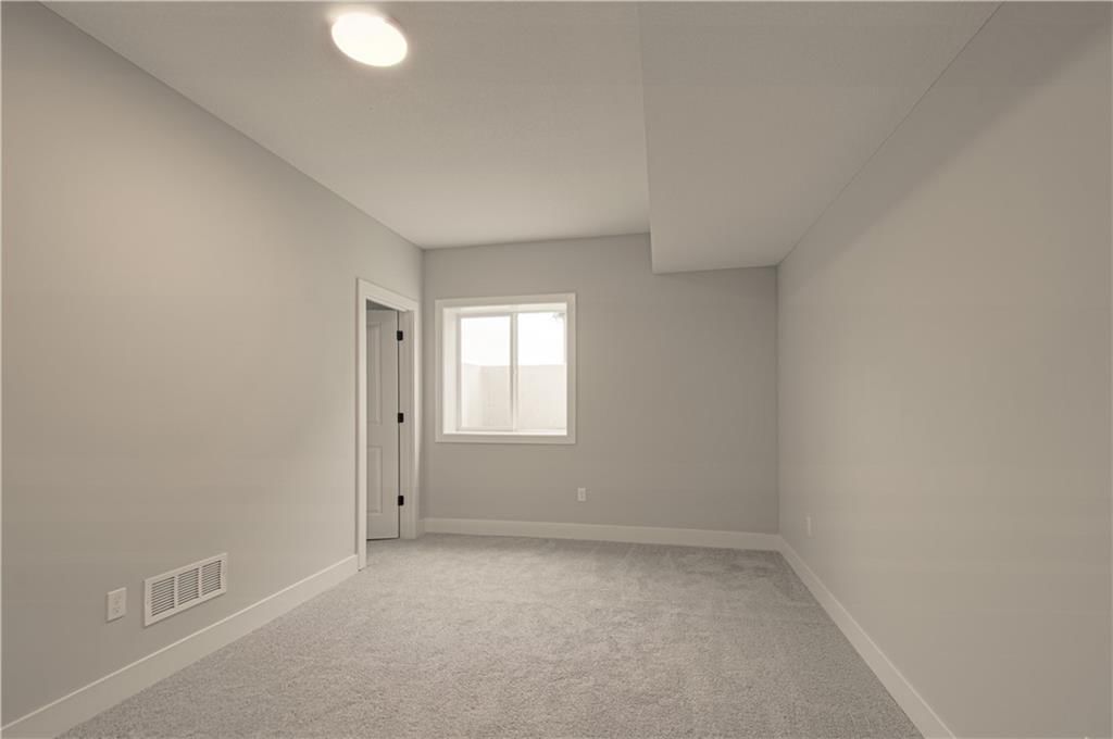 17163 S Laurelwood Street — photo 44