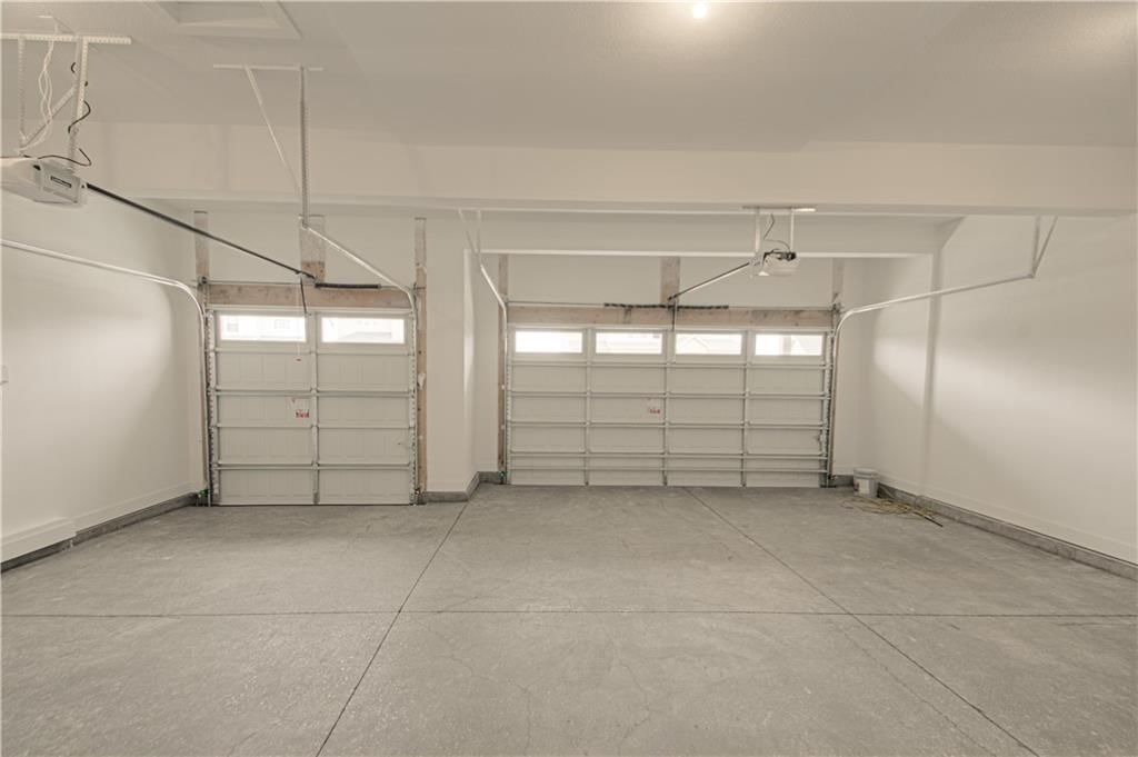 17163 S Laurelwood Street — photo 49