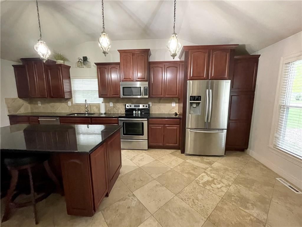 9805 W 103rd Terrace — photo 6
