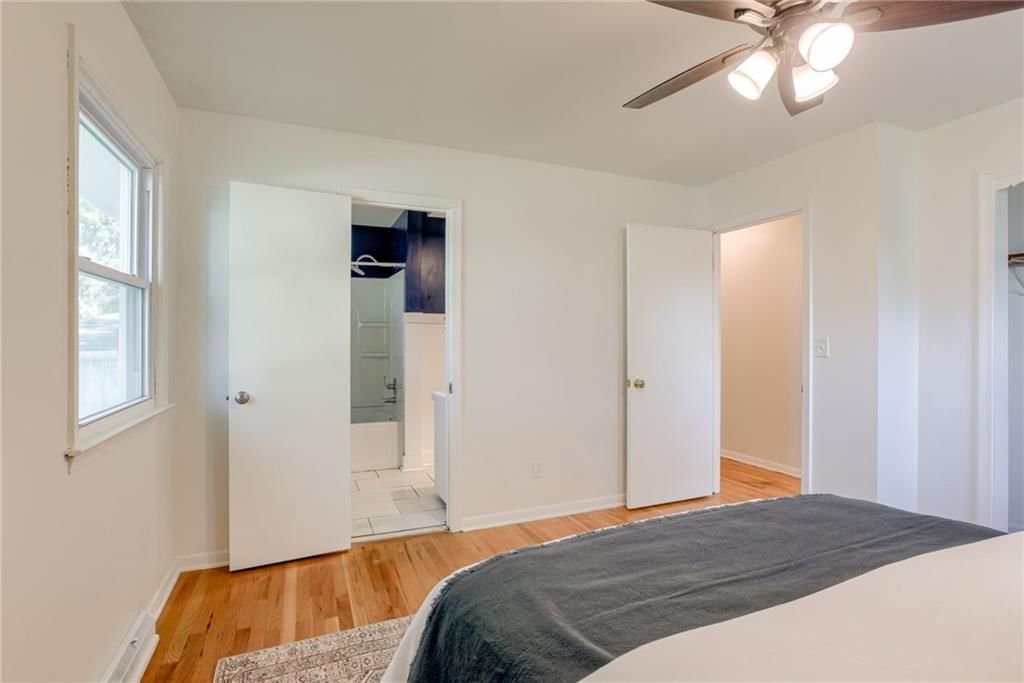 4401 E 104th Street — photo 15