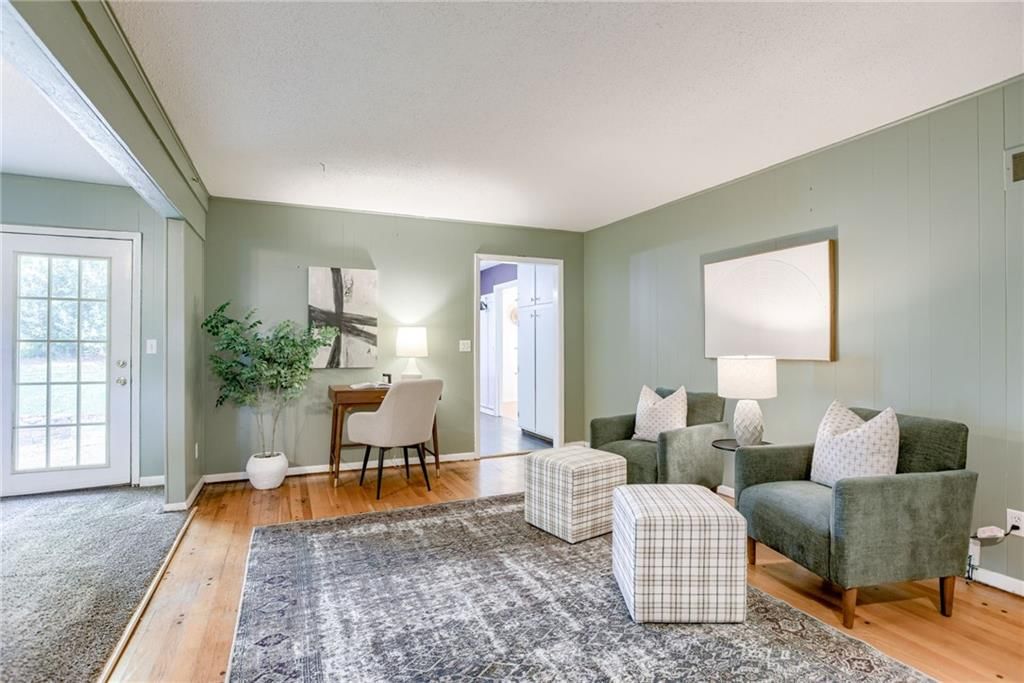 4401 E 104th Street — photo 36