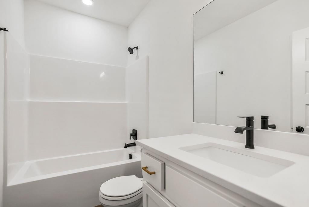 16488 S Stagecoach Street — photo 34