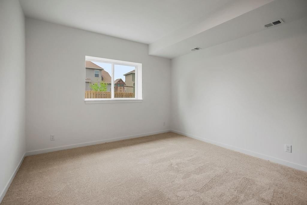 16488 S Stagecoach Street — photo 36