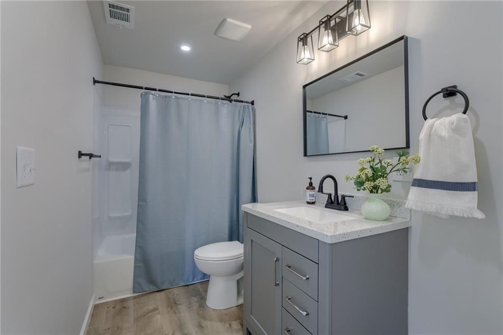 812 S Saville Street — photo 20