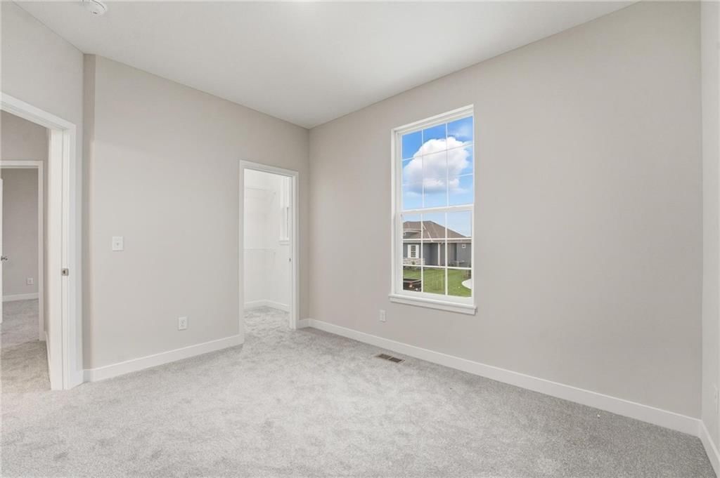 409 SW Hawthorne Lane — photo 29