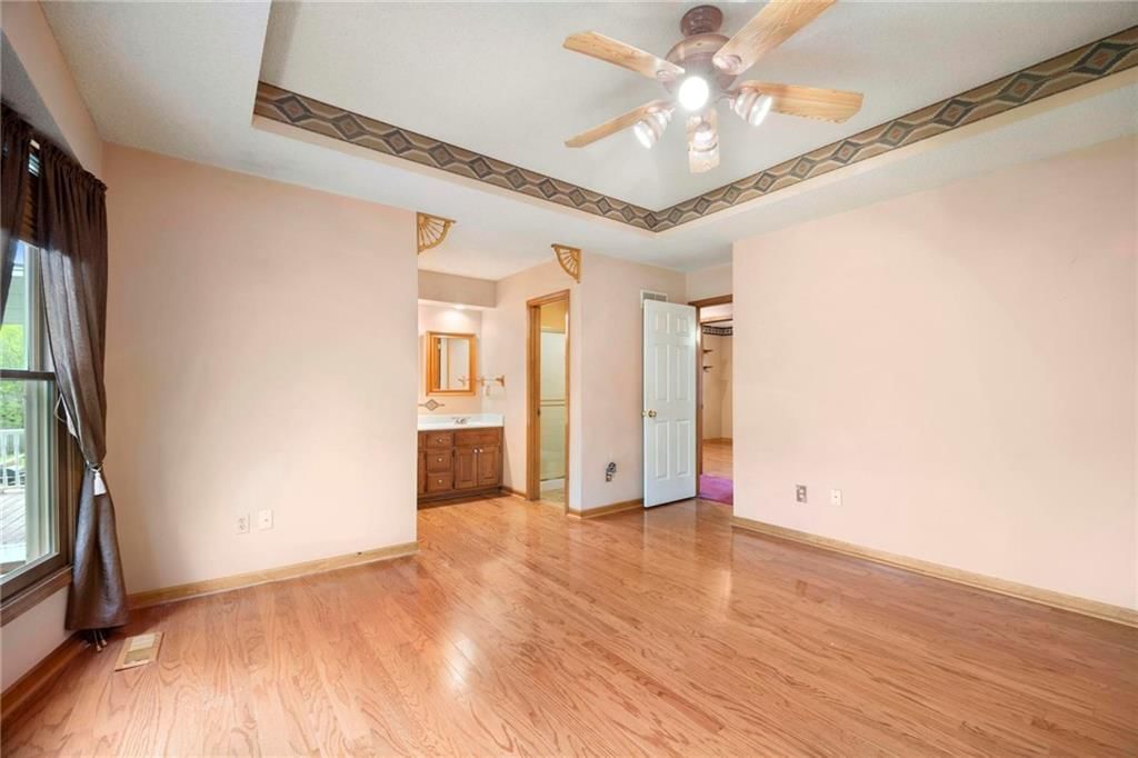 4744 Chouteau Street — photo 14