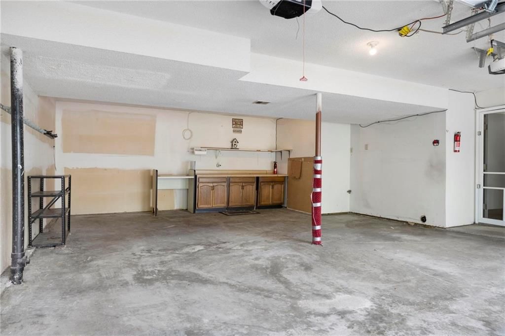 4744 Chouteau Street — photo 24