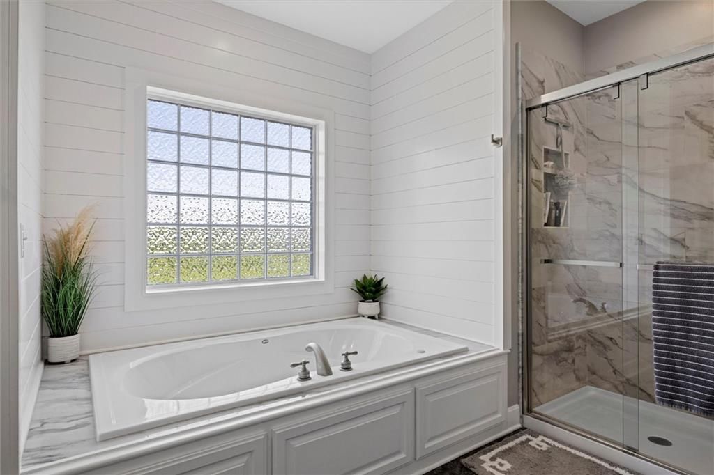 17955 Highview Road — photo 21