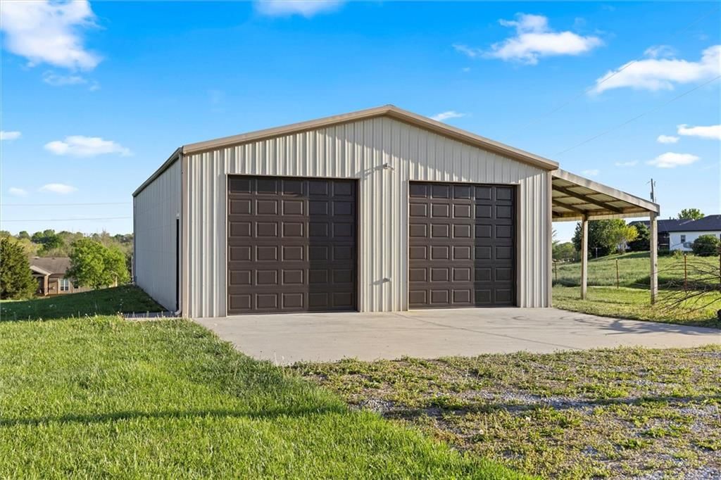 17955 Highview Road — photo 38