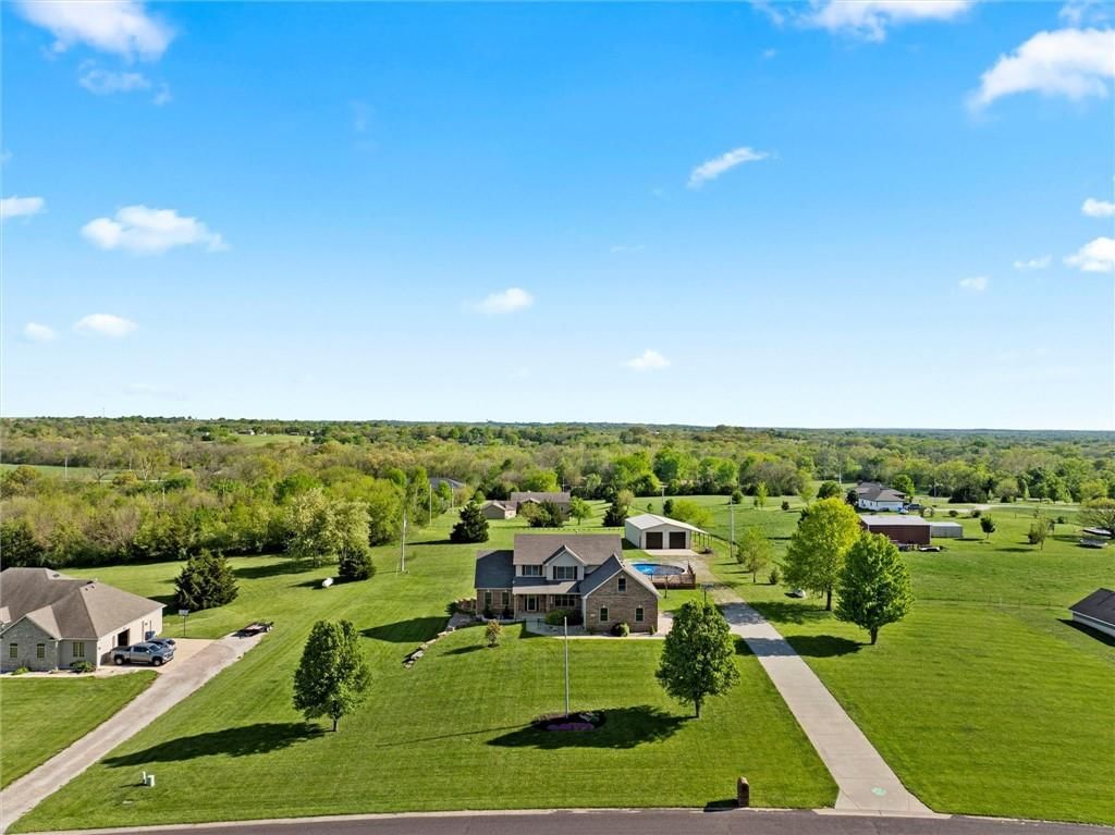 17955 Highview Road — photo 42
