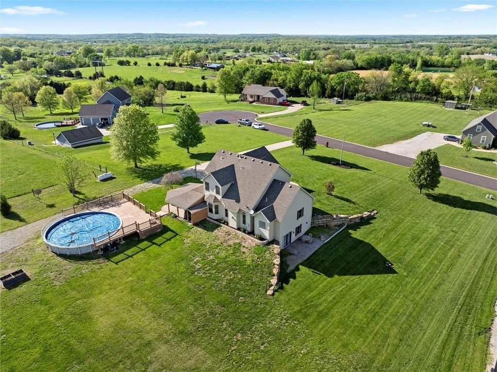 17955 Highview Road — photo 44