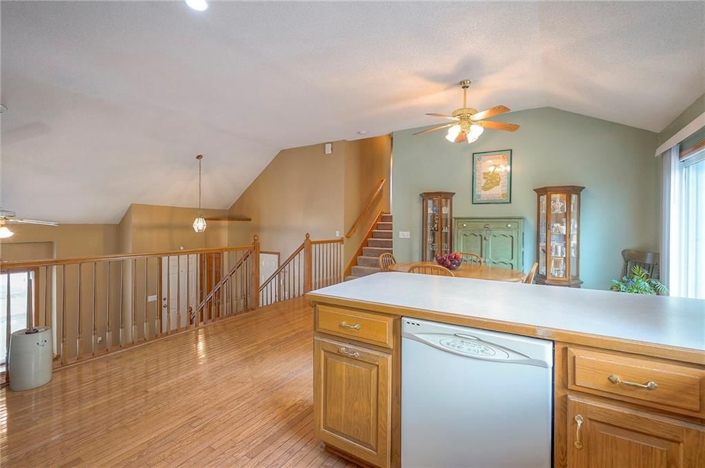 15553 S Alden Street — photo 9