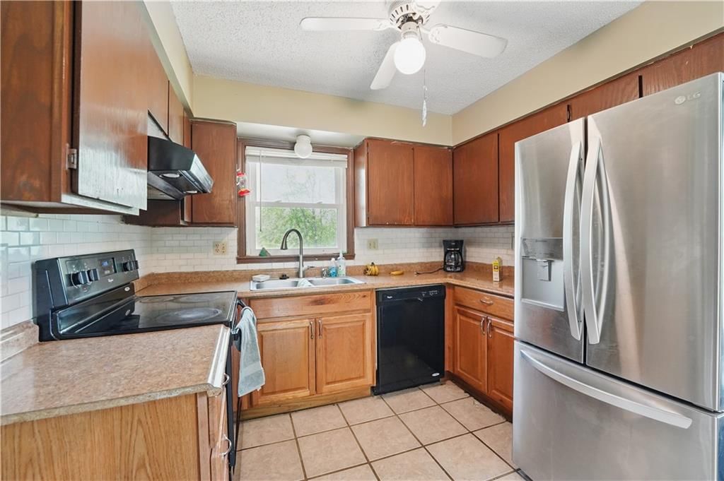 7905 NW 85th Terrace — photo 15