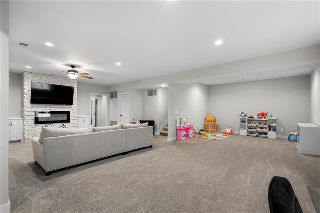 25464 W 83rd Terrace — photo 44