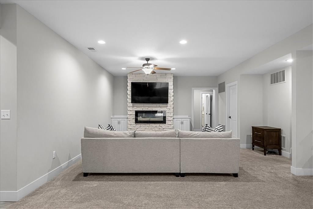 25464 W 83rd Terrace — photo 45