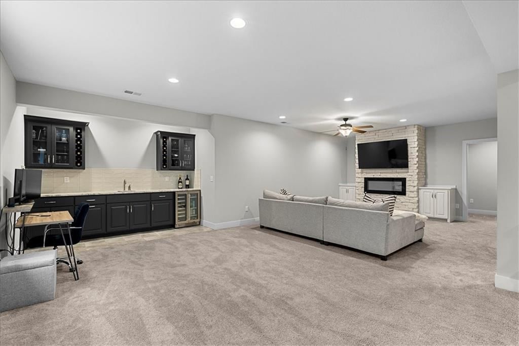 25464 W 83rd Terrace — photo 49