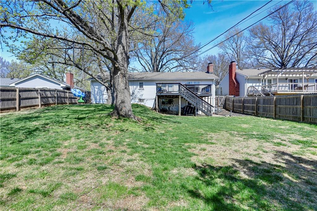 8917 W 94 Street — photo 27