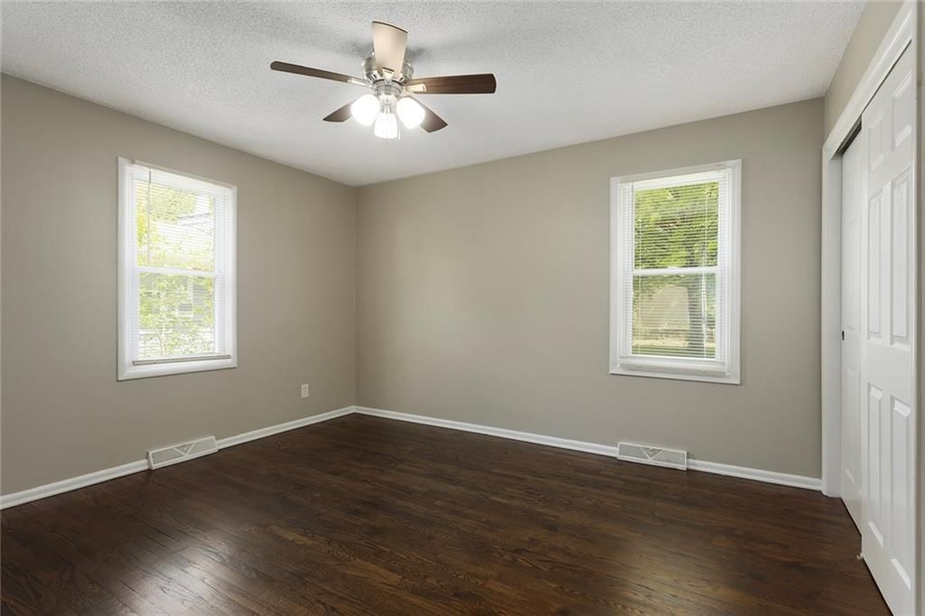 8218 Ruskin Way — photo 17