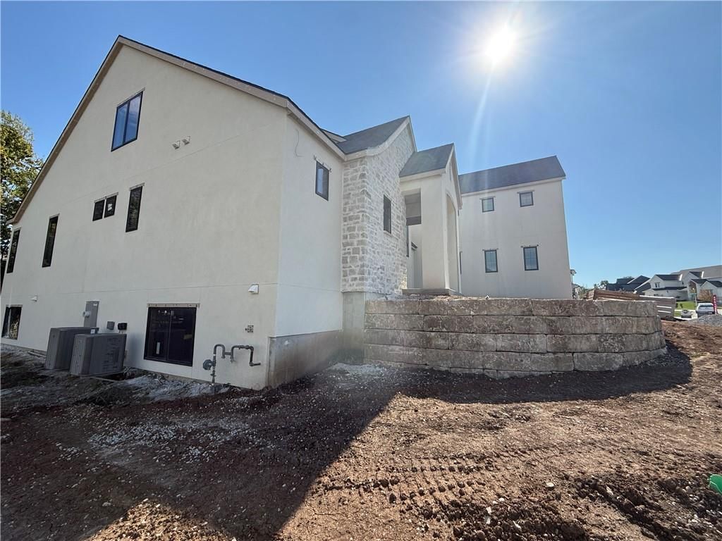 16905 Barton Street — photo 23