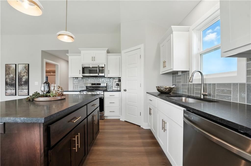 1222 NE 122nd Street — photo 15