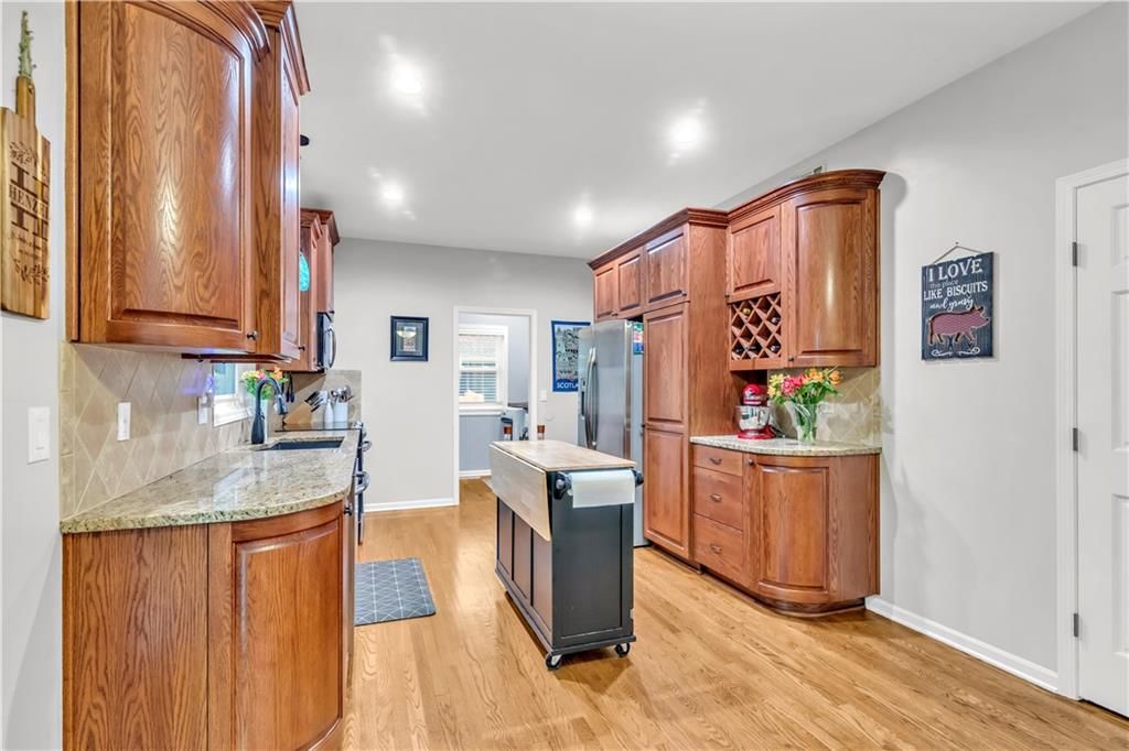 904 NW Winterset Street — photo 10