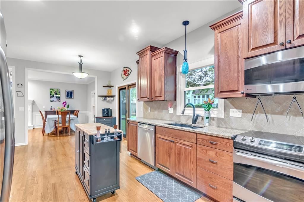 904 NW Winterset Street — photo 13