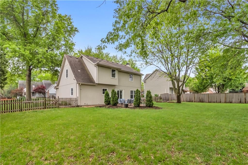 904 NW Winterset Street — photo 27