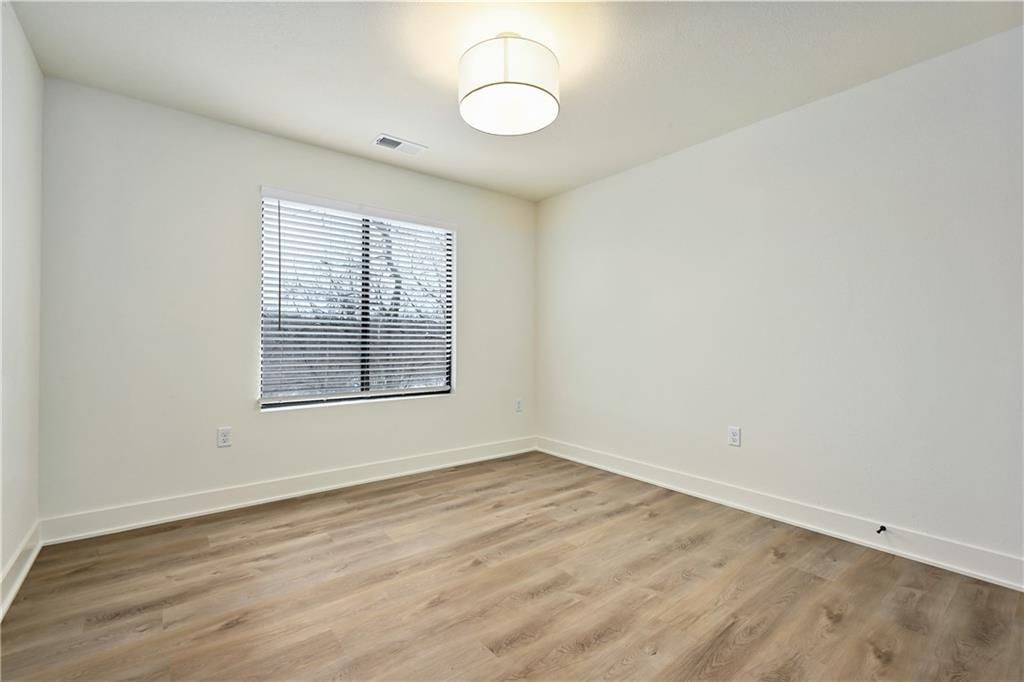 8200/8202, 8206 E 65th Street — photo 15