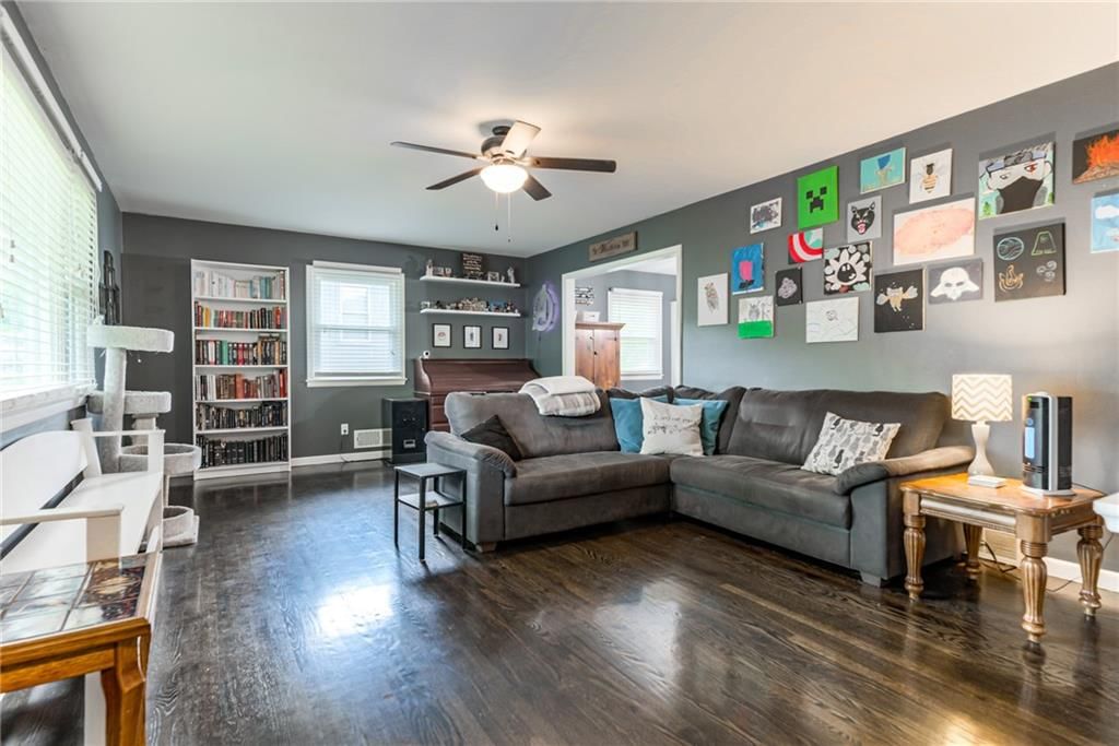 3107 S Northern Boulevard — photo 4