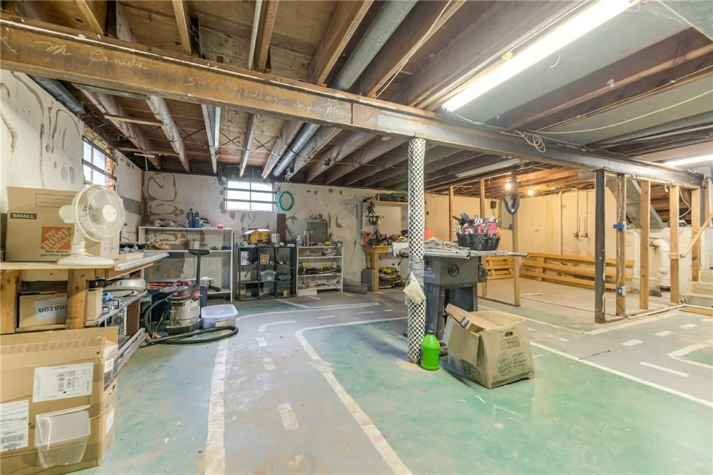 3107 S Northern Boulevard — photo 33