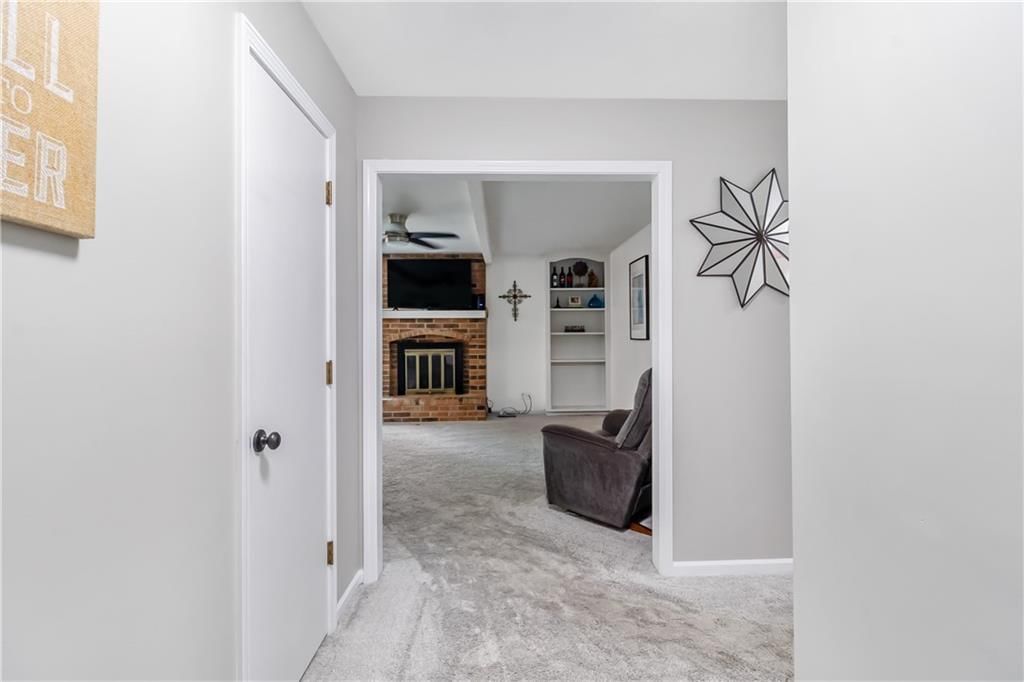 10554 Bradshaw Street — photo 5