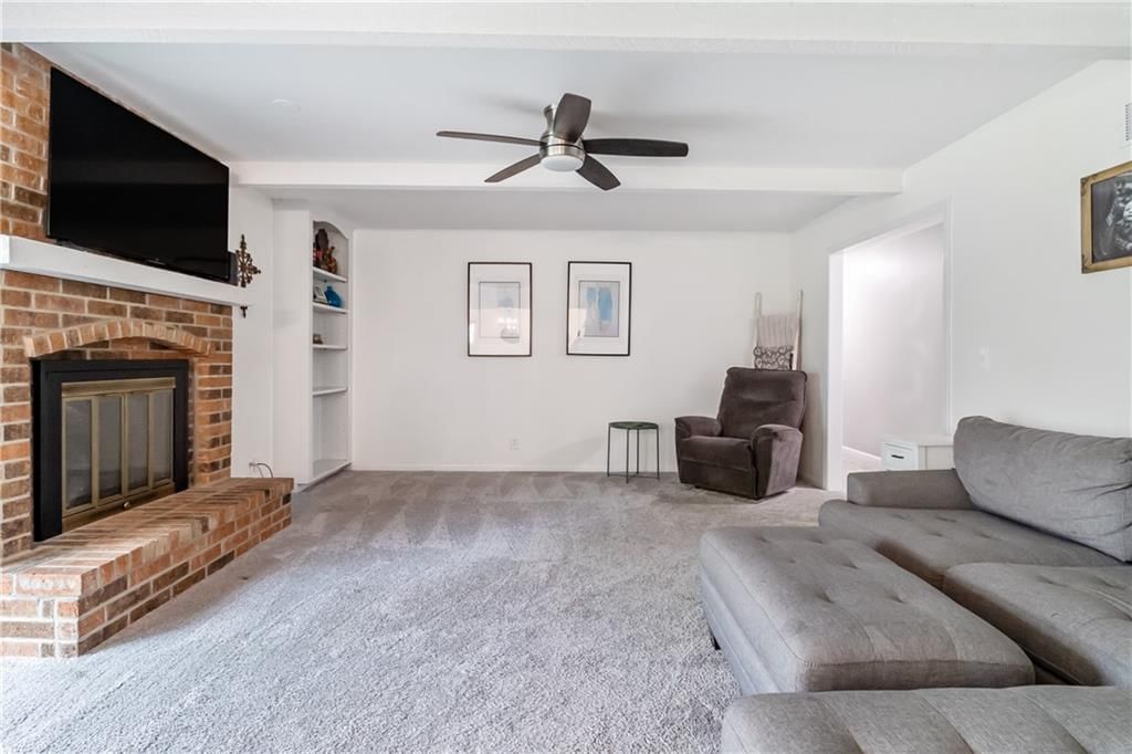10554 Bradshaw Street — photo 8